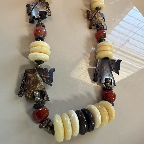 Vintage Tribal Ethnic Bone Beaded Necklace with Elephant Charms - Picture 3 of 8